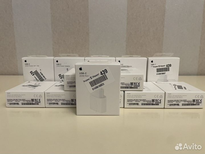 Быстрая зарядка iPhone USB-C 20W Оригинал