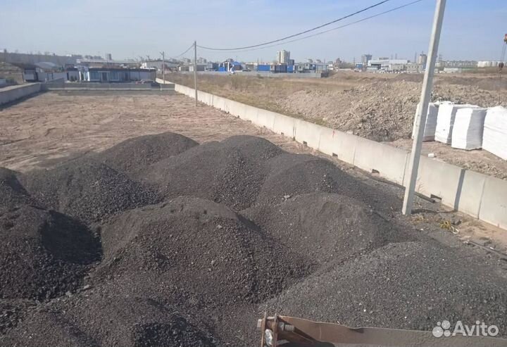 Асфальтная крошка и щебень: продажа и доставка