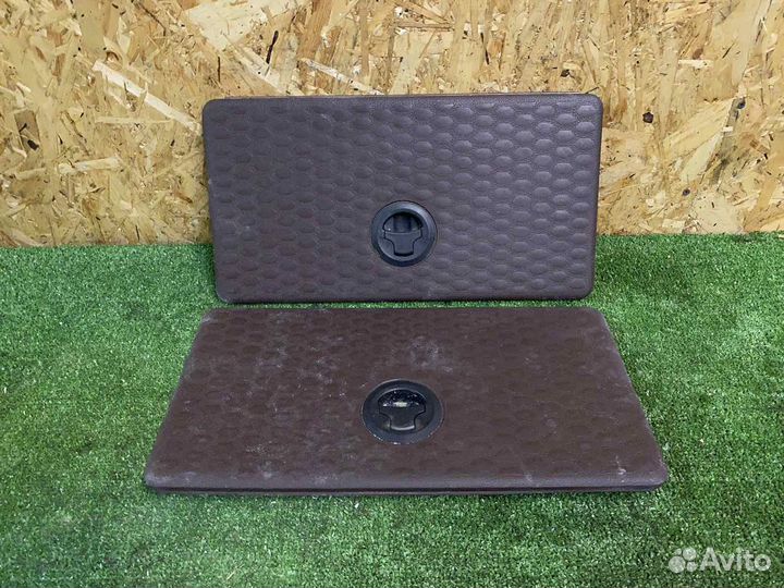 Крышка ящика в полу dodge RAM 2009-2018