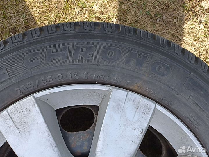 R16 Pirelli Chrono Winter 205/65, PCD 4x108 DIA 65.1