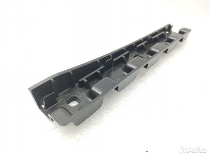 Кронштейн крыла передний левый Bmw 6-Series E63