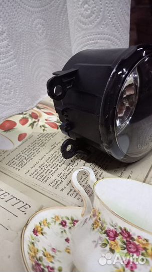 Противотуманная фара suzuki 35500-63J04000 valeo