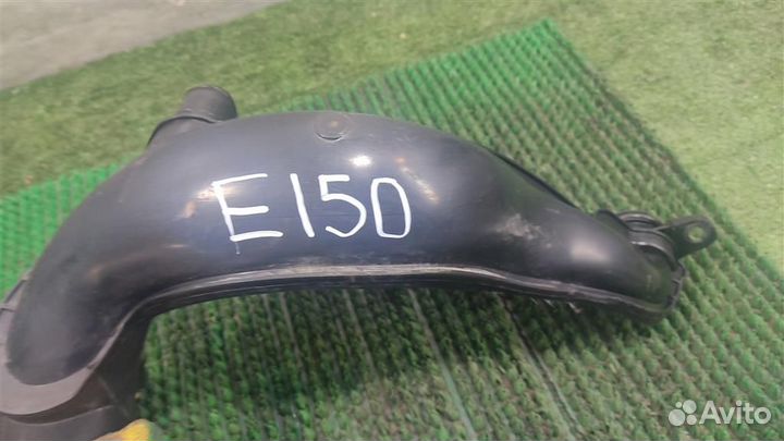 Патрубок воздушного фильтра Peugeot Expert 2010