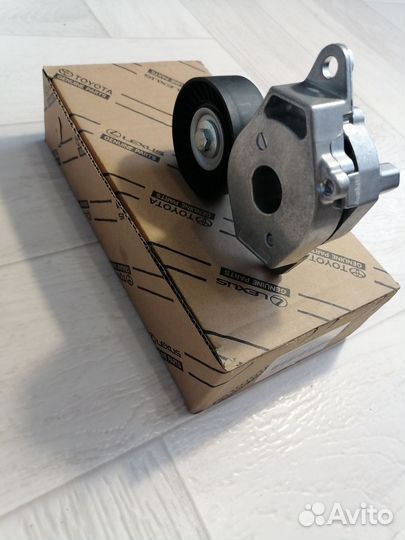 Натяжитель приводного ремня Toyota 1NR