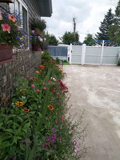 3-к. квартира, 53 м², 1/1 эт.