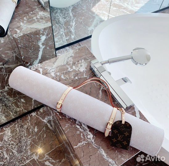 Коврик для йоги и фитнеса Louis Vuitton