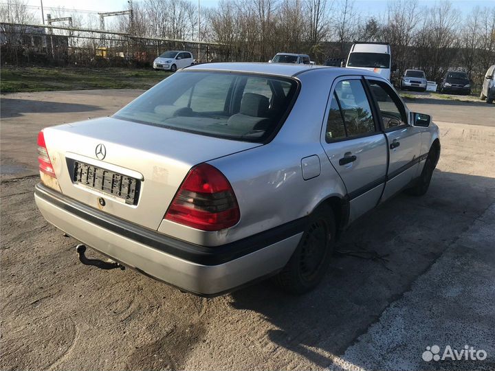 Разбор на запчасти Mercedes C W202 1993-2000