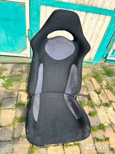 Сиденье переднее левое Subaru Impreza Wrx Sti GC8