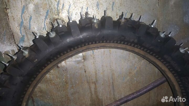 Покрышка зимняя эндуро