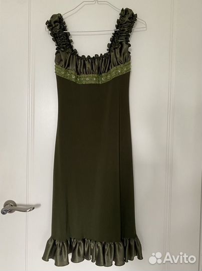 Платье вечернее