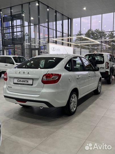 LADA Granta 1.6 МТ, 2023