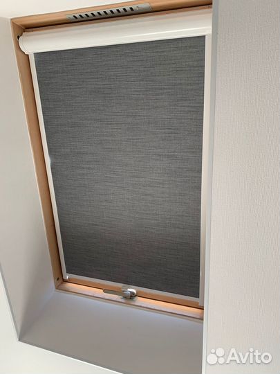 Жалюзи рулонные на мансардные окна