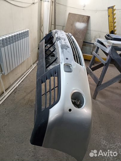 Бампер на lexus RX400h