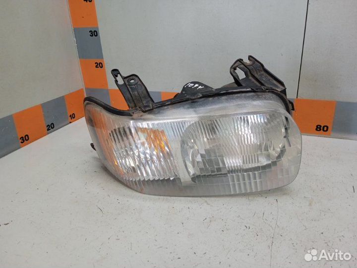 Фара правая Ford Escape EPF 3.0 2001