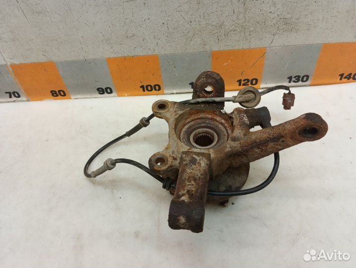 Кулак поворотный передний левый Nissan Almera N16