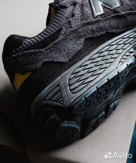 Кроссовки New Balance 2002r Phantom