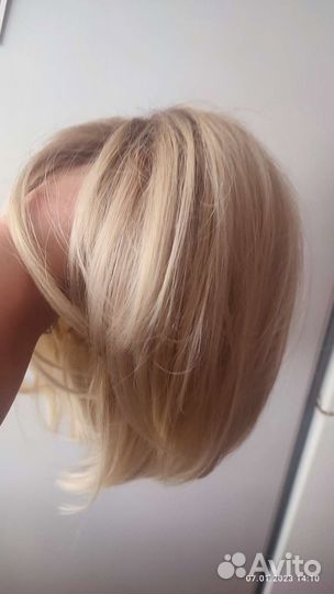 Парик из синтетического волокна