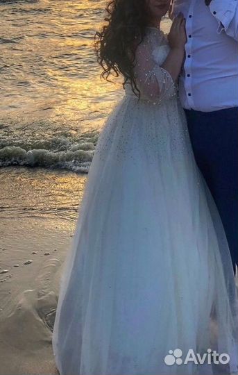 Продам шикарное свадебное/вечернее платье