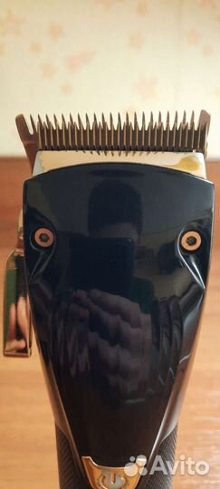 Машинка для стрижки волос профессиональная