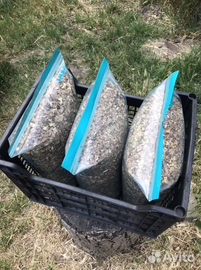 Опилки сухие для питомцев для террариума