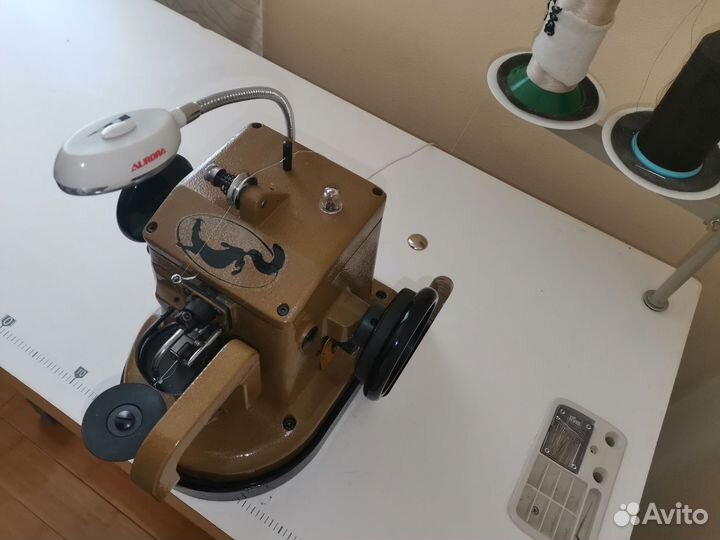 Скорняжная швейная машина