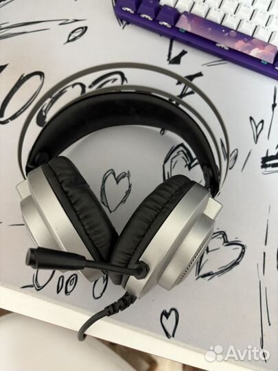 Игровые наушники с микрофоном от bloody