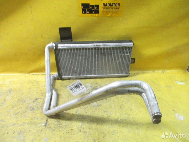 Радиатор печки на Toyota Wish ZNE10G