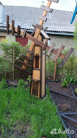 Декоративная мельница для сада