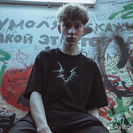 Футболка Волчок Цветы