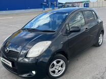 Toyota Vitz 1.3 CVT, 2005, 284 000 км, с пробегом, цена 470 000 руб.