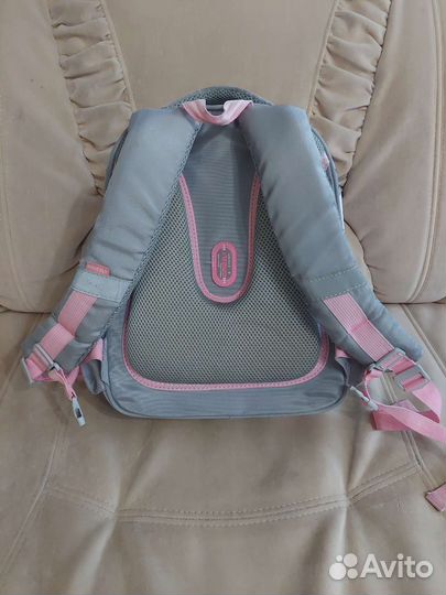 Рюкзак школьный