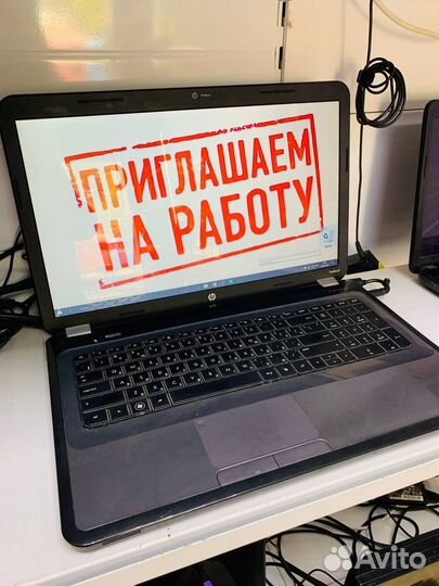 Ноутбук 17 дюймов pentium P6300 4озу 500гб к4