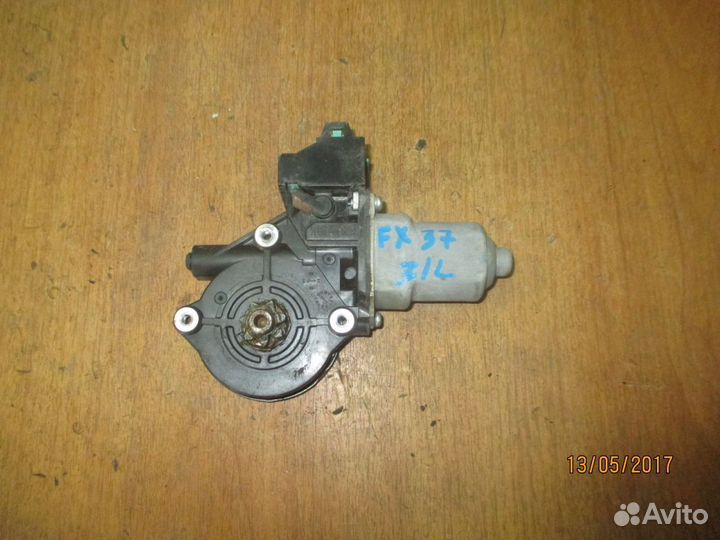 Моторчик стеклоподъемника Infiniti FX/Q70 Инфинити