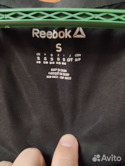 Футболка Reebok S черная