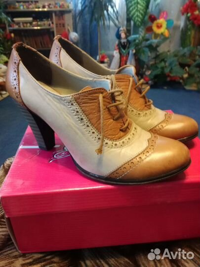 Обувь женская