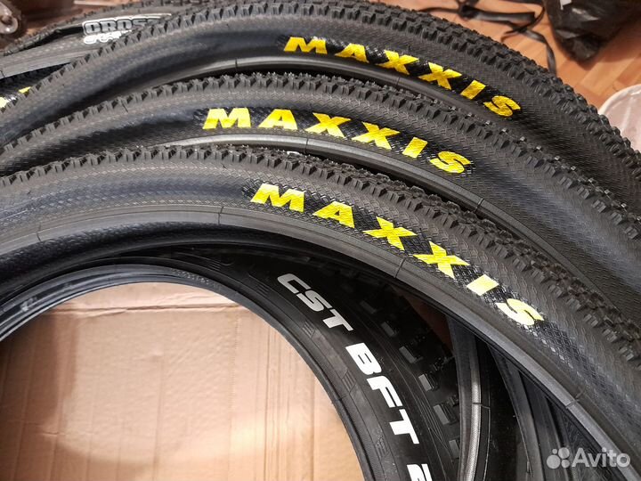 Покрышки maxxis pace M333 новые