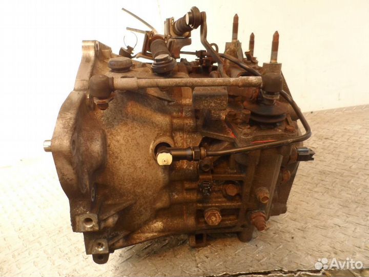 МКПП (механическая коробка переключения передач) P