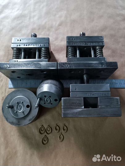 Ювелирное оборудование. Комплект штампов