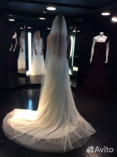 Свадебное платье Vera Wang