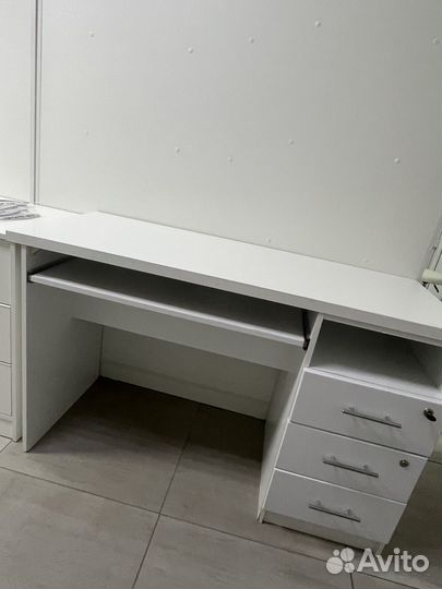 Продаю стол Торг