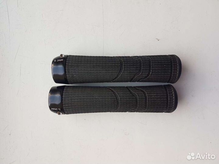 Грипсы для велосипеда