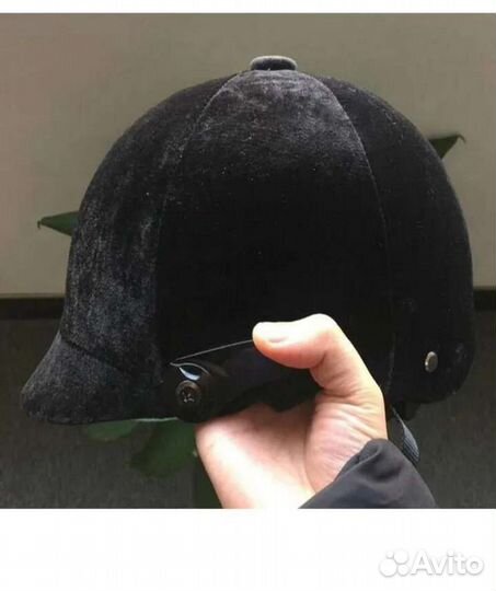 Защитный шлем для конного спорта