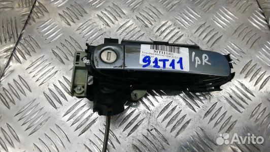 Ручка наружная передняя правая audi A4 B7 (91T11E4
