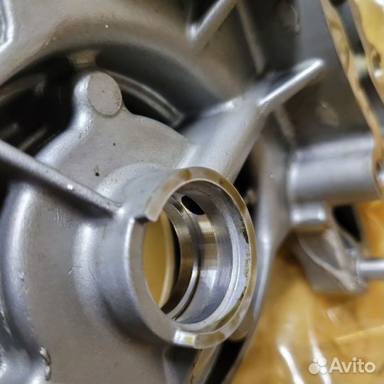 Кронштейн распредвалов