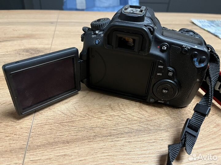 Фотоаппарат Canon EOS 60D