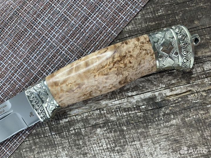 Туристический нож 