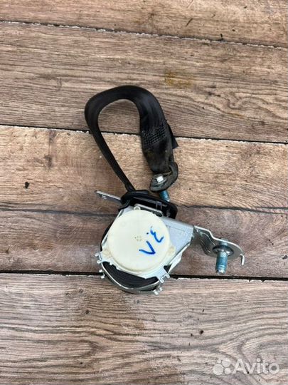 Ремень безопасности задний левый Hyundai Sonata