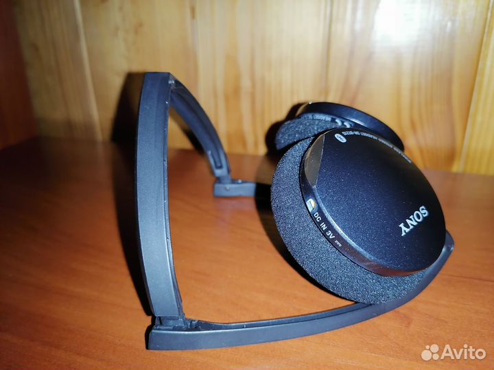 Bluetooth-гарнитура Sony DR-BT21G, новая