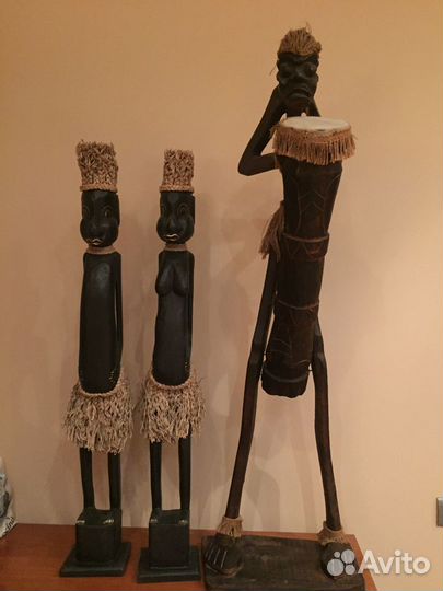 Статуи статуэтки фигуры из дерева