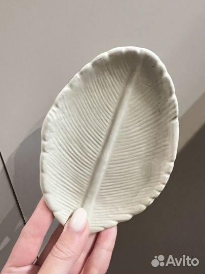 Подставка лист под свечу пион